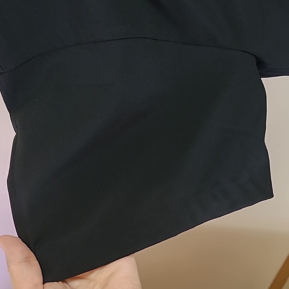 Athleta| Black Cropped Top with mixed material•••Ribbed & Silky XL - Picture 6 of 7